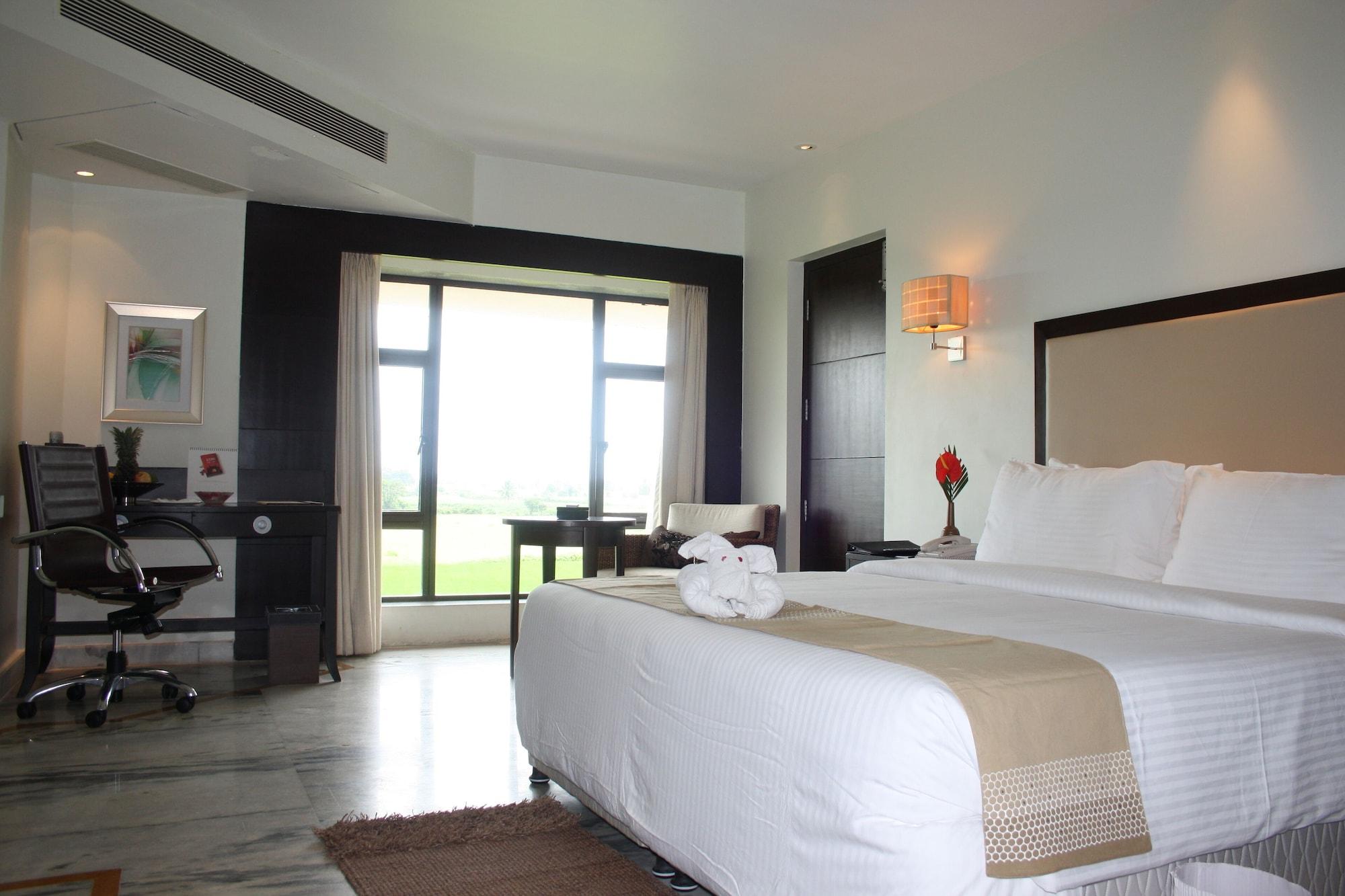 Royal Orchid Central Kireeti Hampi, Hospet Exterior foto