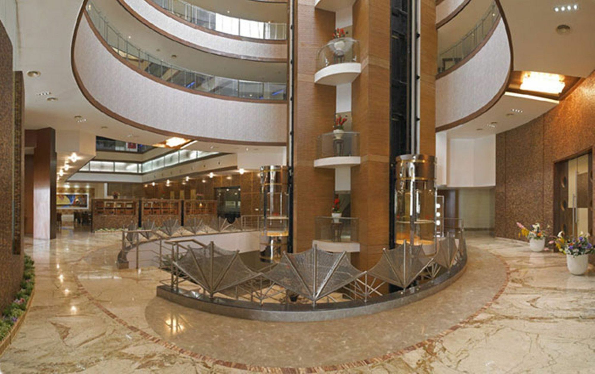 Royal Orchid Central Kireeti Hampi, Hospet Exterior foto